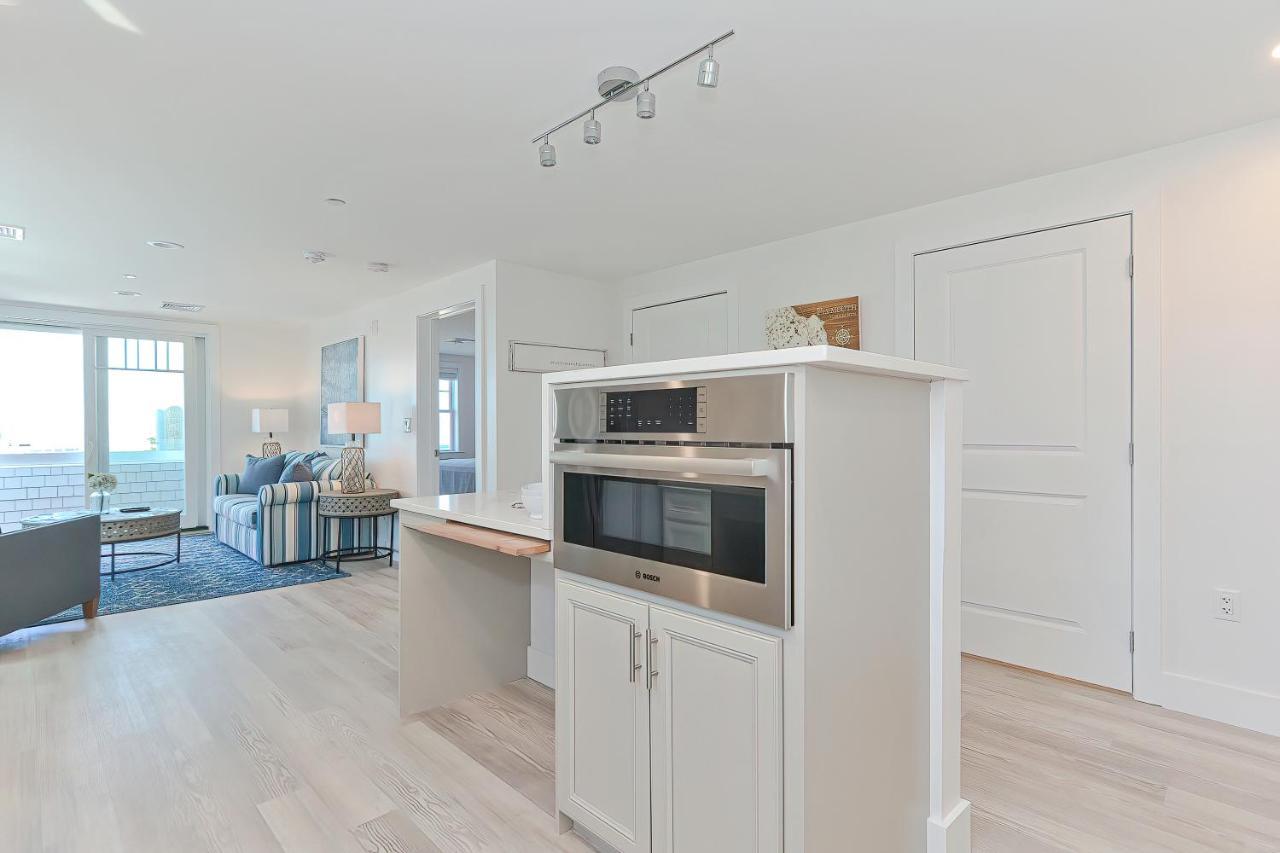 Downtown Plymouth Waterfront Luxury Condos Zewnętrze zdjęcie