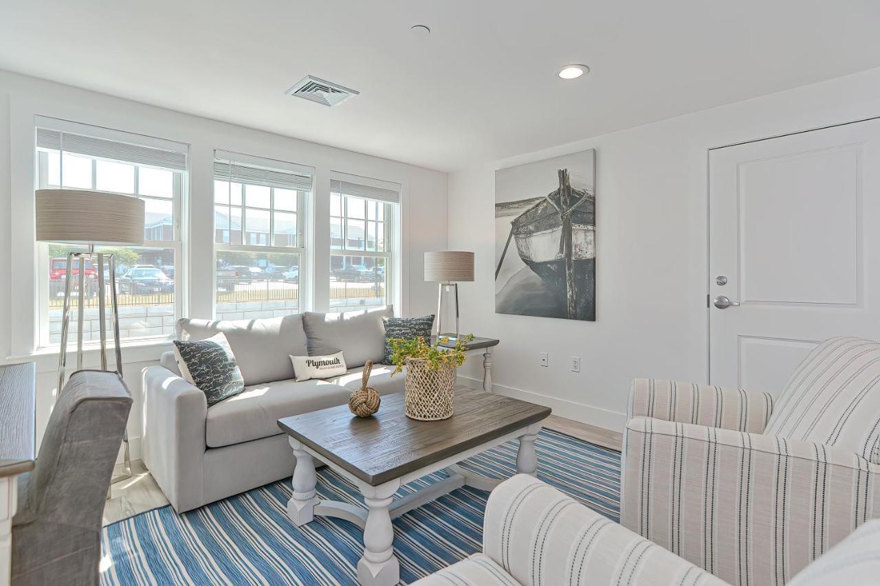 Downtown Plymouth Waterfront Luxury Condos Zewnętrze zdjęcie