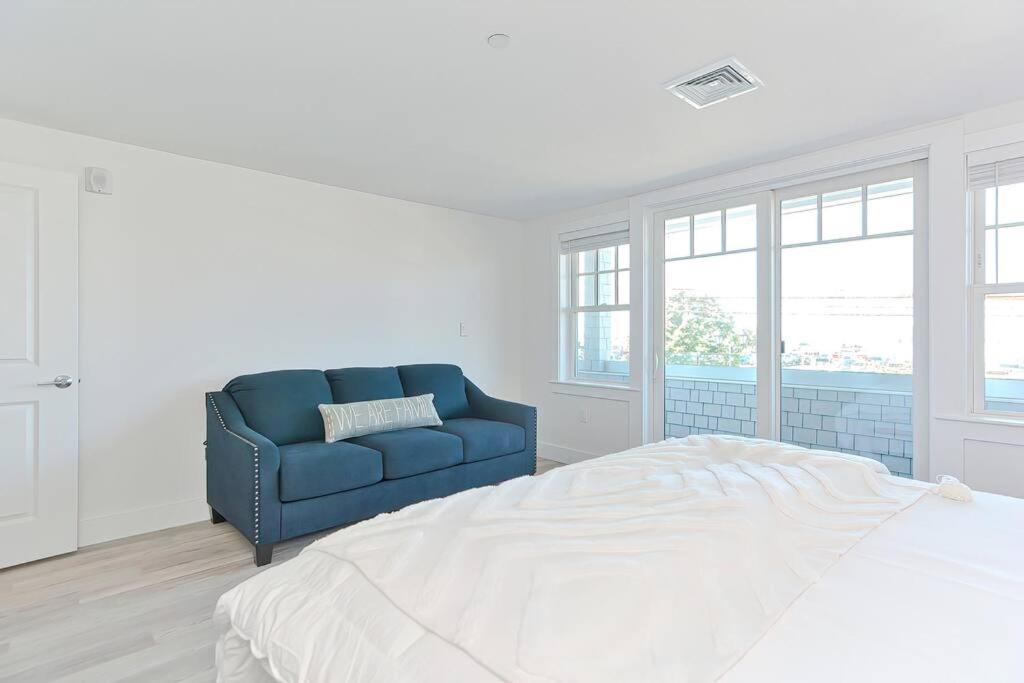 Downtown Plymouth Waterfront Luxury Condos Zewnętrze zdjęcie