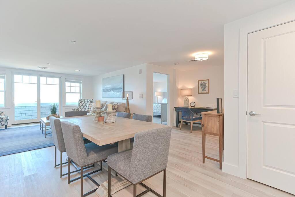 Downtown Plymouth Waterfront Luxury Condos Zewnętrze zdjęcie
